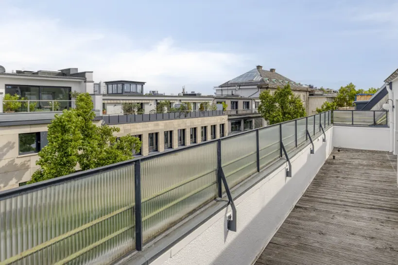 Image gallery marquee